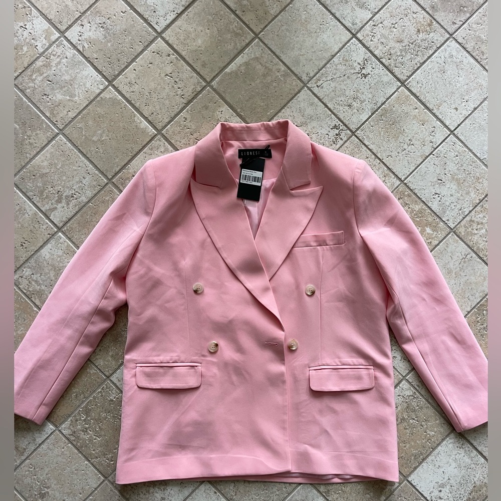 Pink oversized blazer